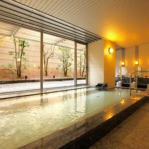 4* Отель Mitsui Garden Shijo