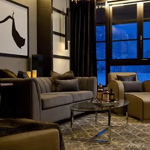 Kasara Village Townhouse - Small Luxury Of The World Tatil Evi Niseko