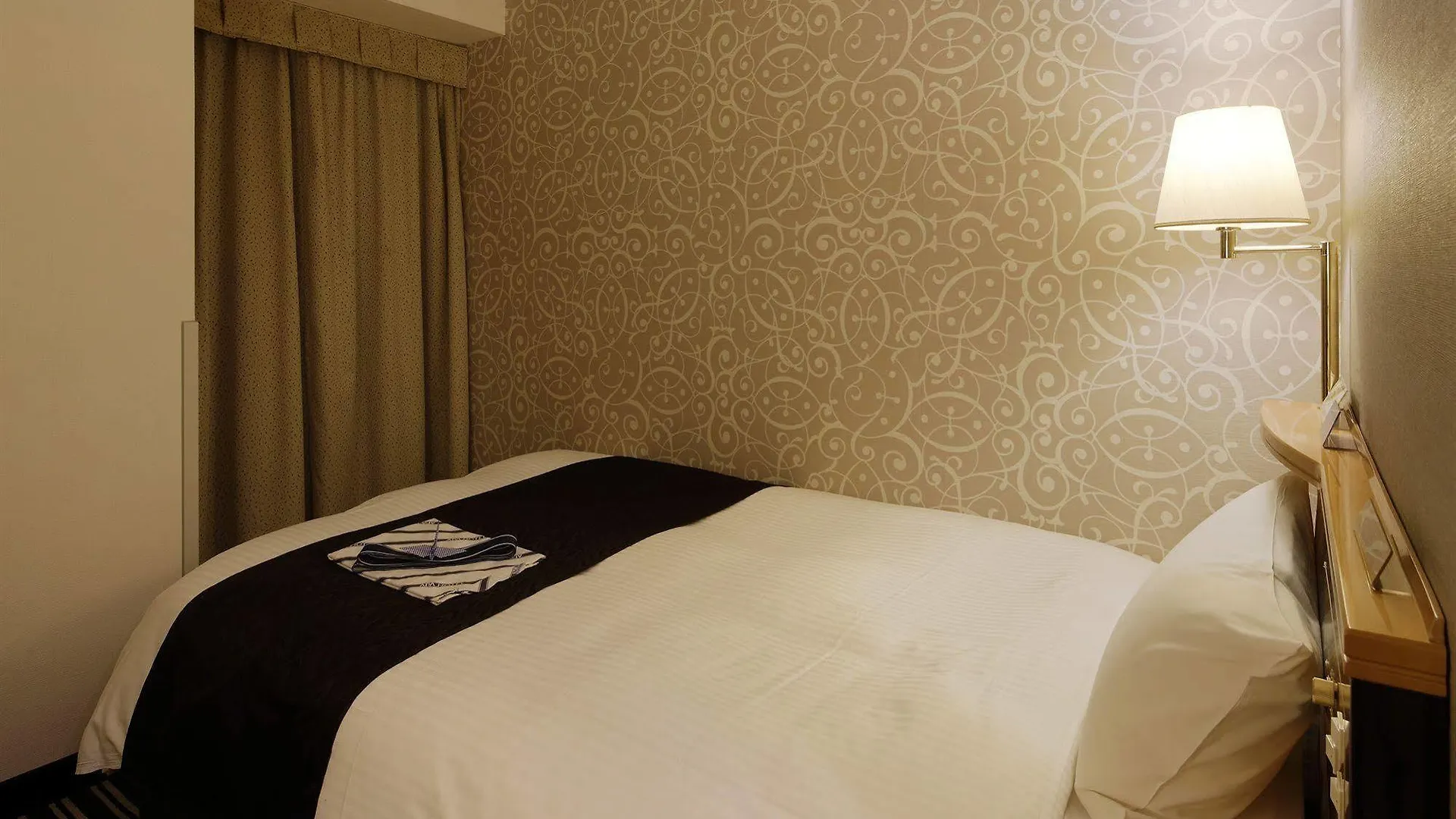 Apa Hotel Kyoto Ekimae 3*,  Japan